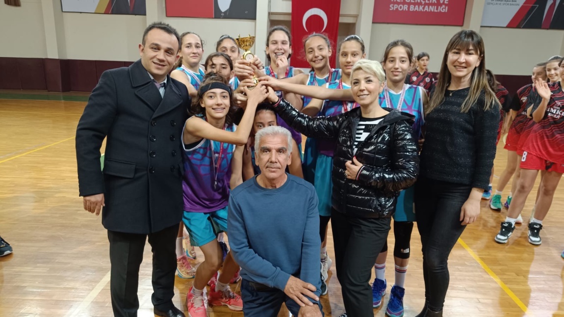 Basketbol takımımız Türkiye Şampiyonasına katılmaya hak kazandı